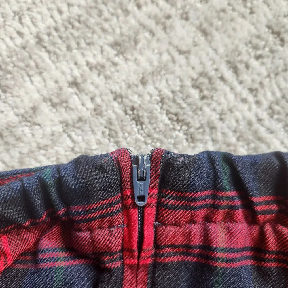 Lands' End girls pleat plaid uniform skirt skort red size 8